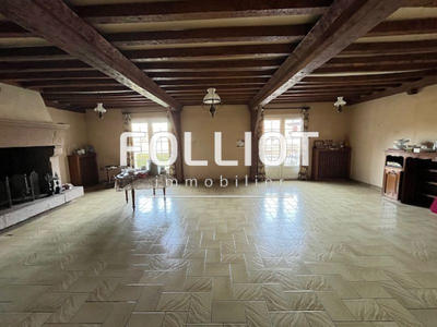 Maison - 225 m² - 6 pièces