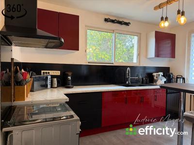 Maison - 126 m² - 5 pièces