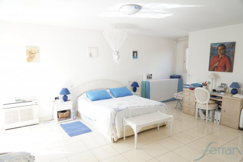 Maison - 280 m² - 7 pièces