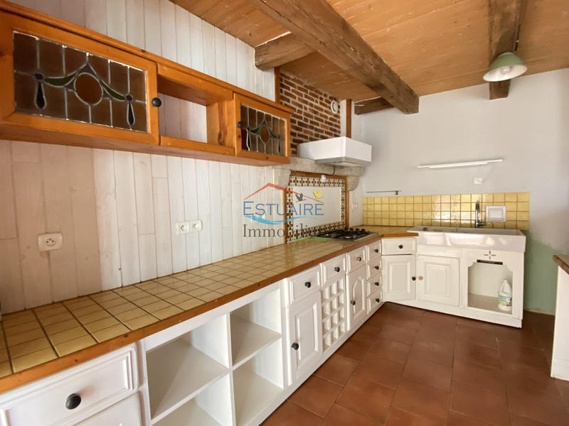 Maison ancienne - 104 m² - 5 pièces