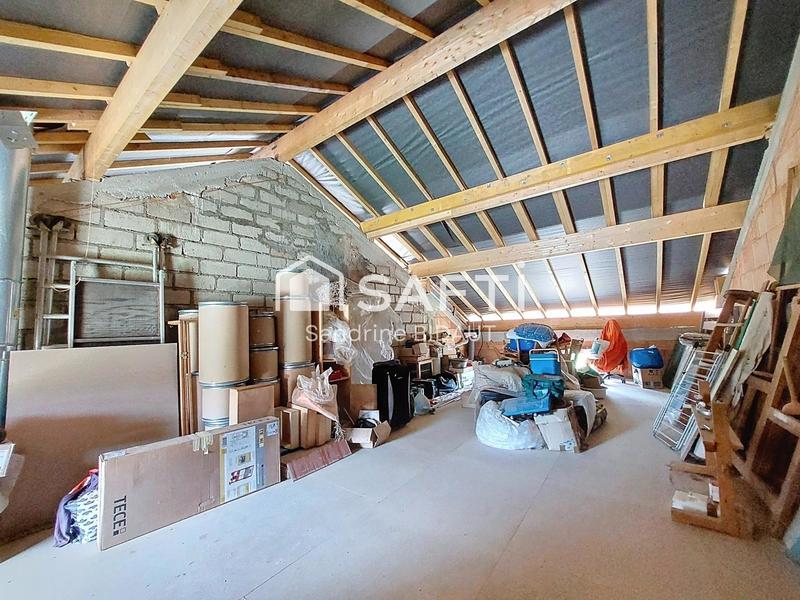 Maison - 191 m² - 6 pièces