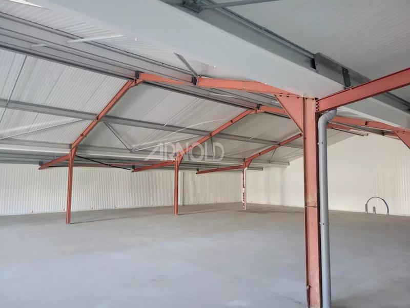 Local d'activités - 410 m²