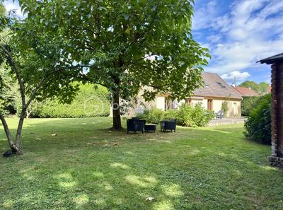 Maison - 177 m² - 6 pièces