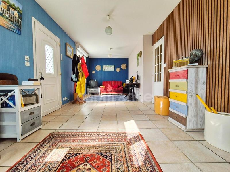 Maison - 90 m² - 5 pièces