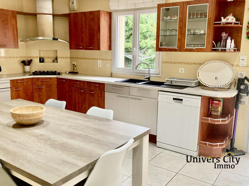 Maison contemporaine - 160 m² - 6 pièces