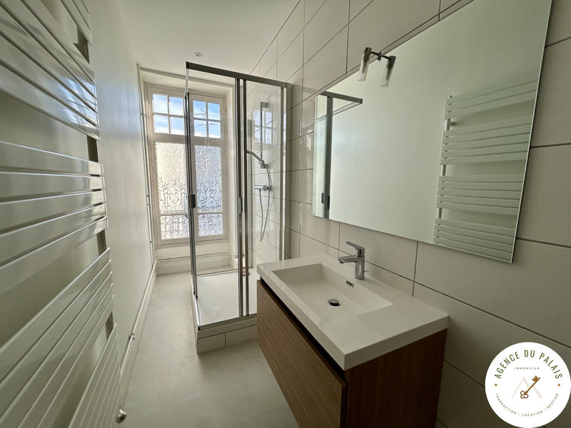 Appartement - 74 m² - 3 pièces