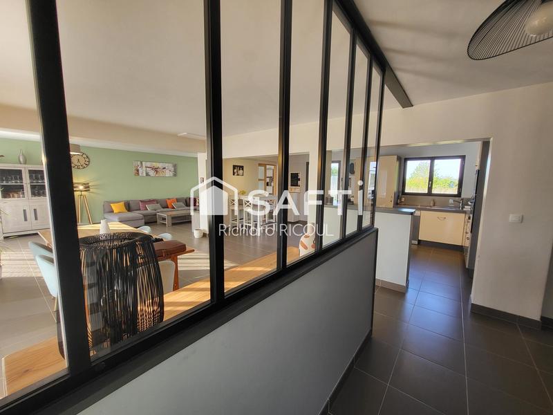 Maison - 160 m² - 9 pièces