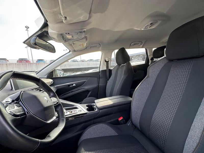 Peugeot 5008 II 1.5 Bluehdi 130 s&amp;S Active Business Eat8