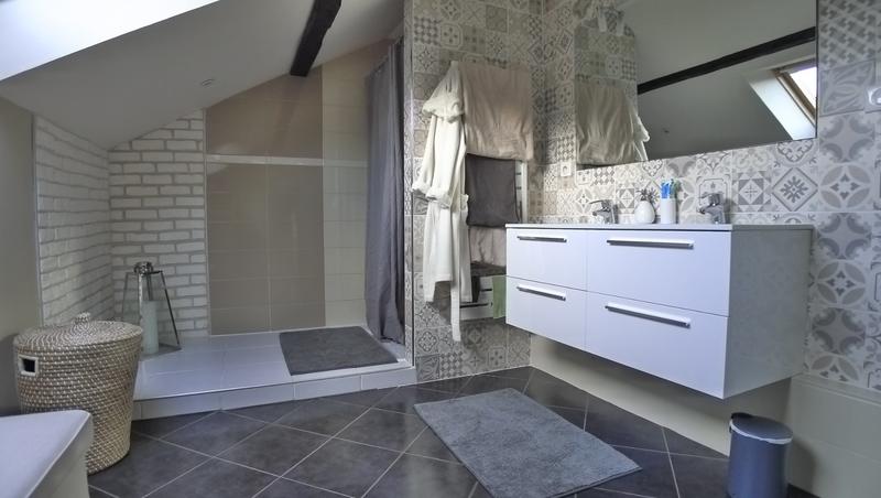 Maison - 200 m² - 6 pièces