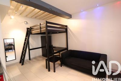 Studio - 27 m² - 1 pièce