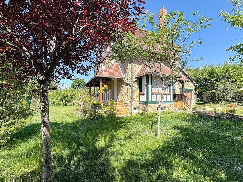 Maison - 144 m² - 6 pièces