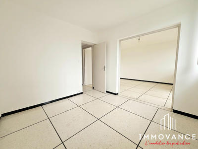 Appartement - 76 m² - 4 pièces