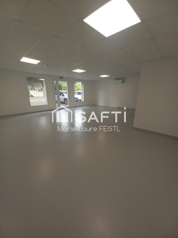 Local commercial - 334 m² - 10 pièces