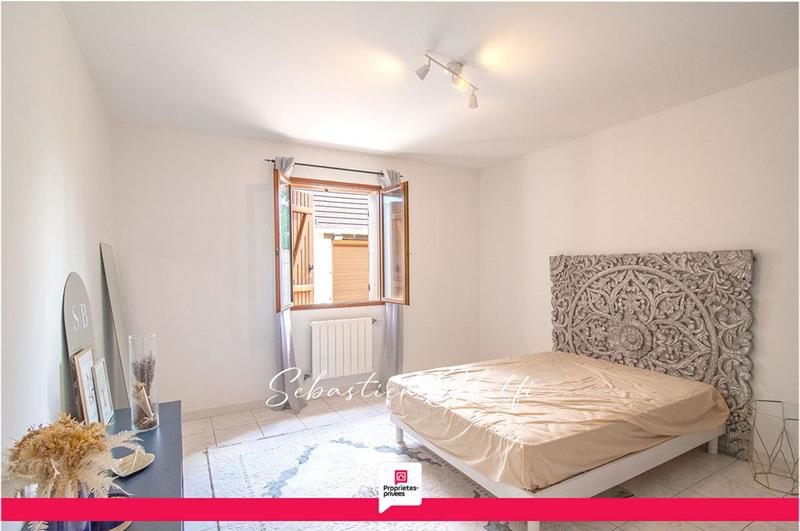 Maison - 115 m² - 6 pièces