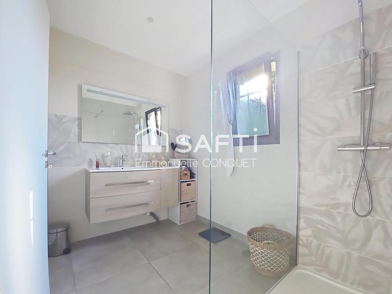 Maison - 102 m² - 4 pièces