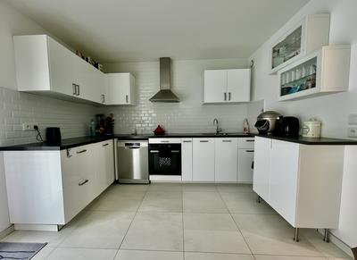 Maison - 104 m² - 6 pièces