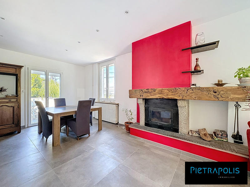 Maison ancienne - 205 m² - 6 pièces