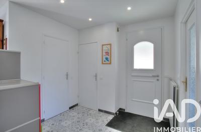 Maison - 143 m² - 6 pièces