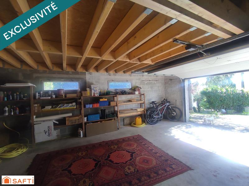 Maison - 275 m² - 8 pièces