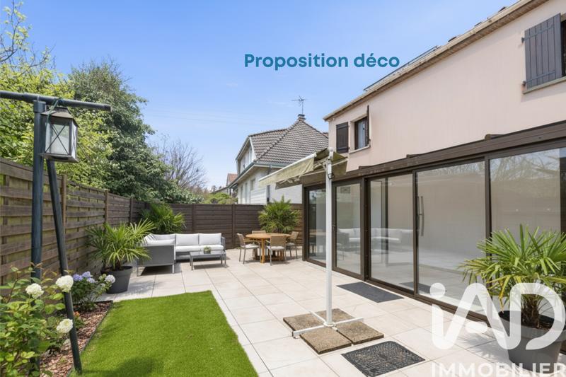 Maison - 122 m² - 7 pièces