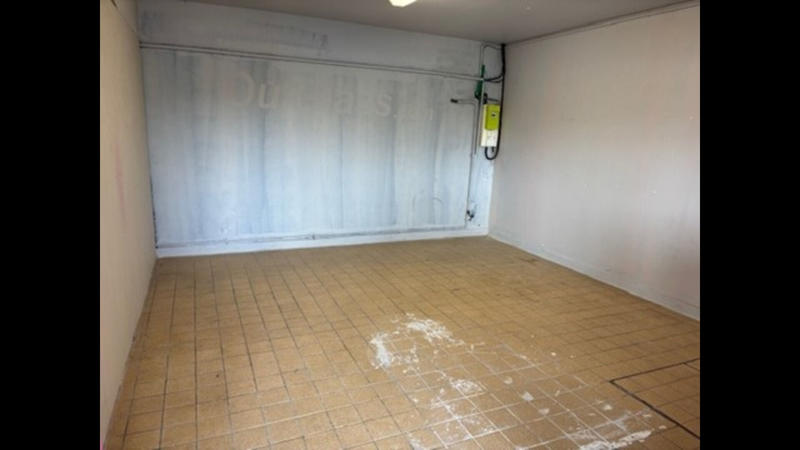 Local d'activité / Entrepôt - 322 m²