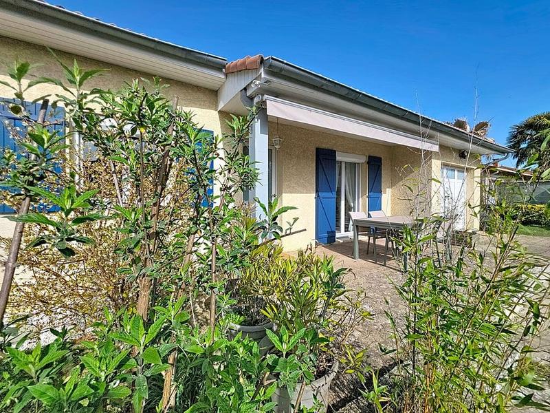 Maison - 92 m² - 4 pièces