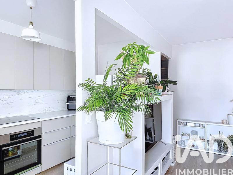 Appartement - 64 m² - 3 pièces