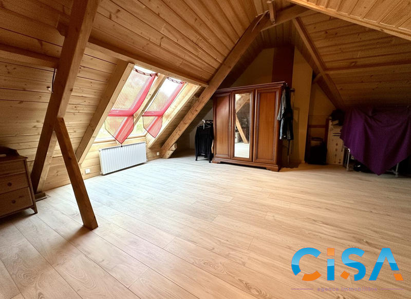 Maison - 170 m² - 6 pièces