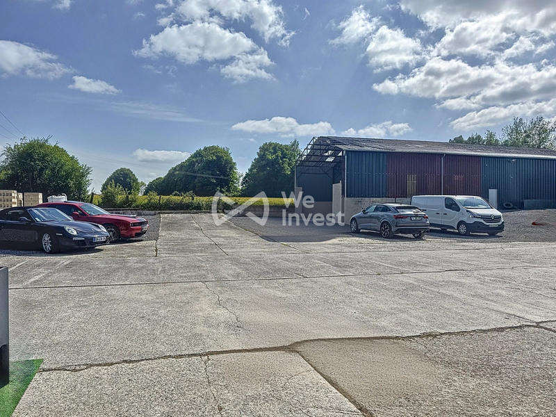 Entrepôt - 4 402 m²