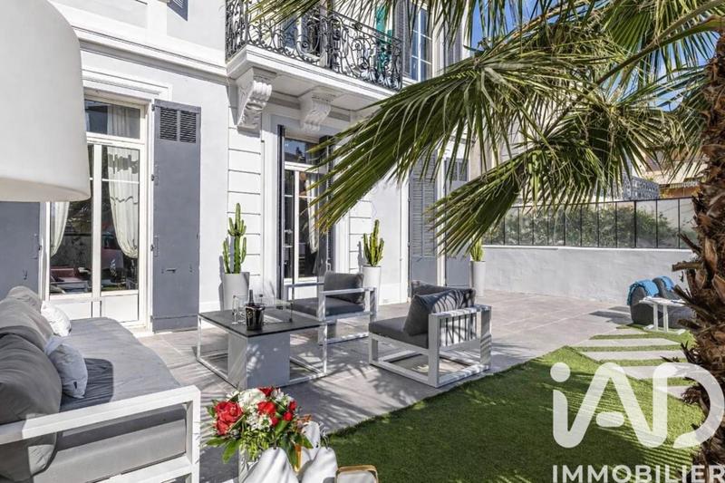 Maison - 170 m² - 5 pièces