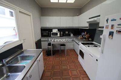 Maison - 140 m² - 6 pièces