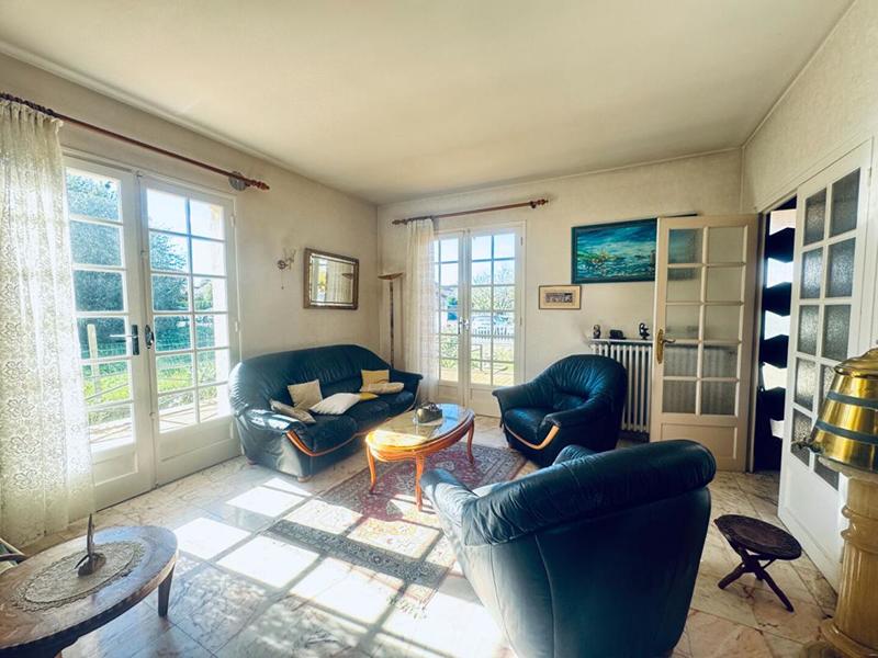 Maison - 182 m² - 7 pièces