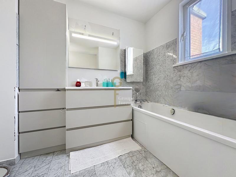 Appartement - 130 m² - 4 pièces