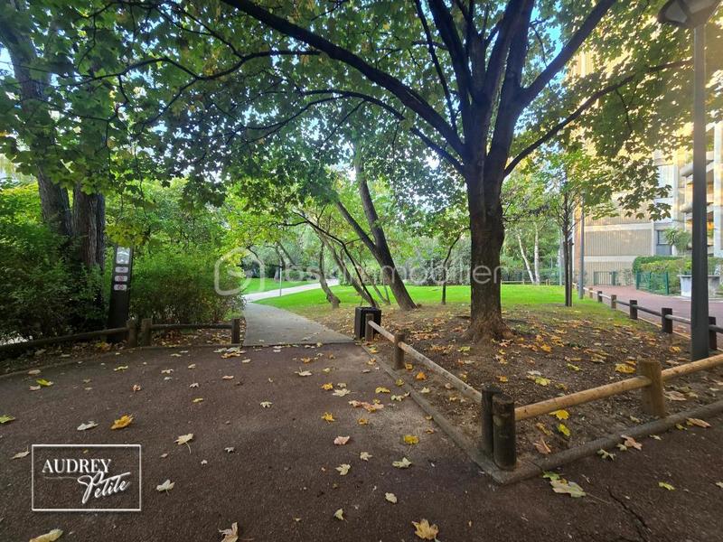 Appartement - 108 m² - 4 pièces