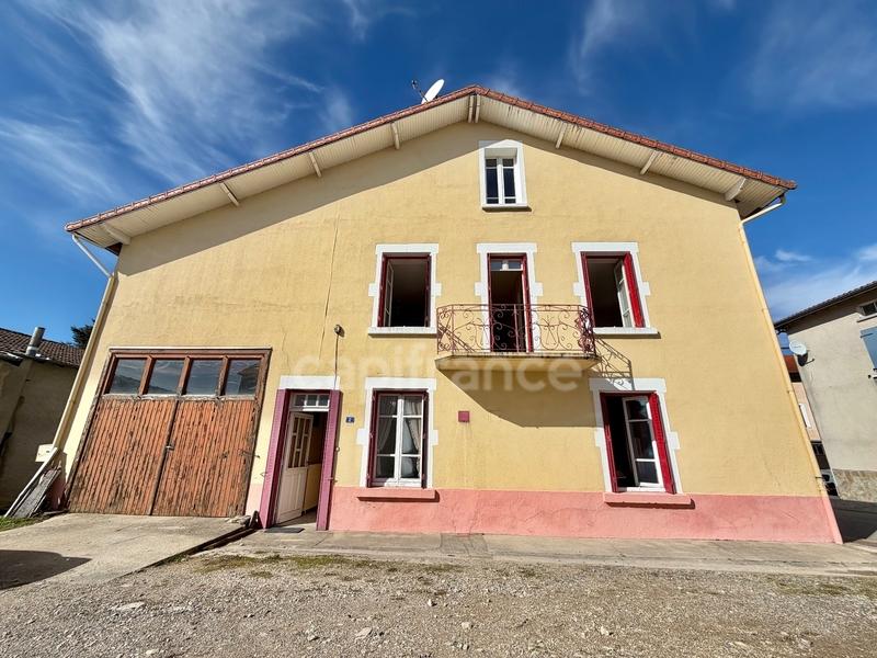 Maison de village - 185 m² - 8 pièces