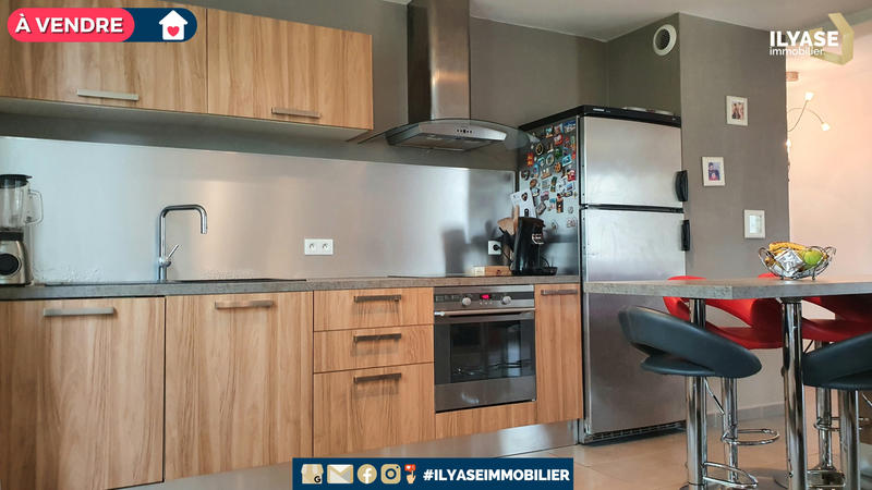 Appartement - 72 m² - 3 pièces