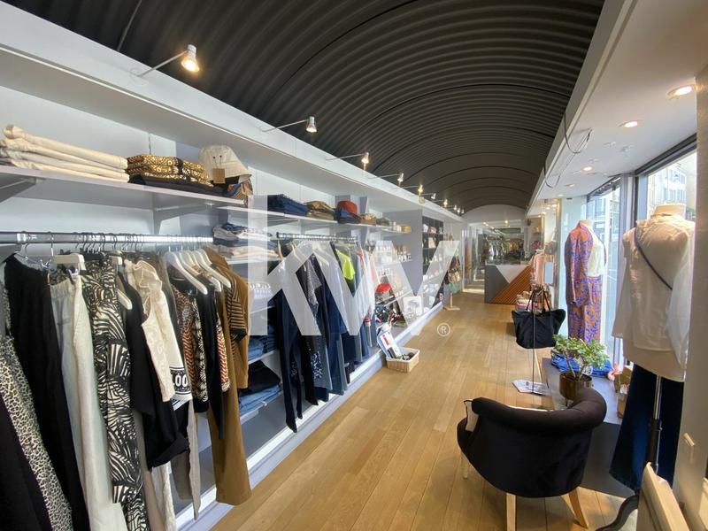Fonds de commerce - Magasins - 44 m²