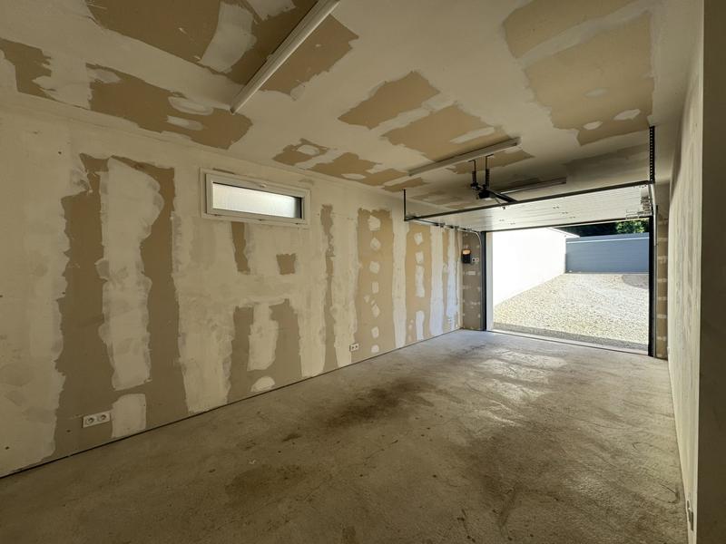 Maison - 195 m² - 6 pièces