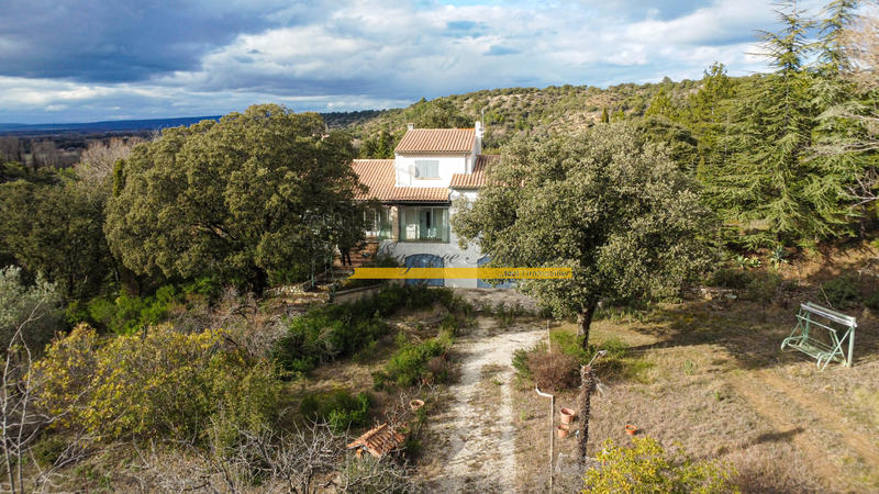 Villa - 141 m² - 6 pièces