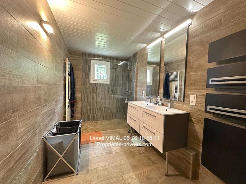 Maison - 258 m² - 8 pièces