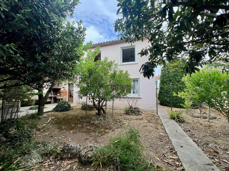 Maison traditionnelle - 97 m² - 5 pièces