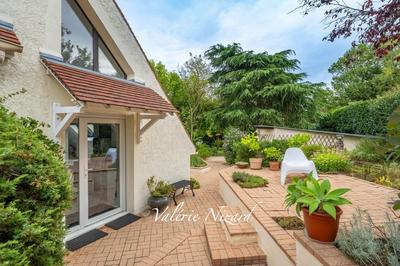 Maison d'architecte - 205 m² - 7 pièces