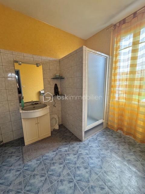 Demeure - 245 m² - 10 pièces