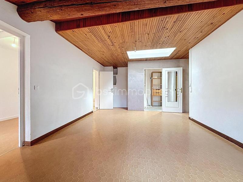 Maison de village - 90 m² - 4 pièces