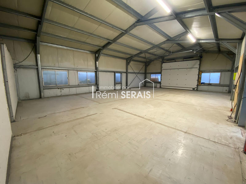 Local commercial - 292 m² - 4 pièces