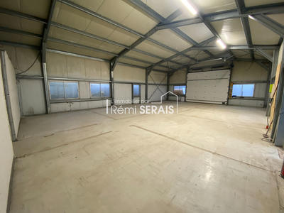 Local commercial - 292 m² - 4 pièces