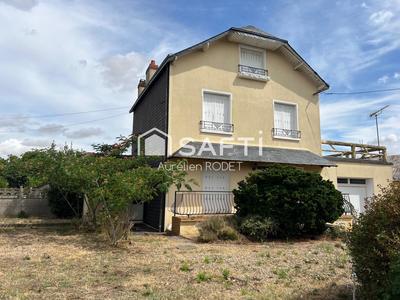 Maison - 115 m² - 6 pièces