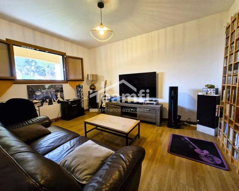 Maison - 170 m² - 7 pièces