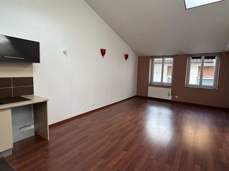 Appartement - 90 m² - 3 pièces