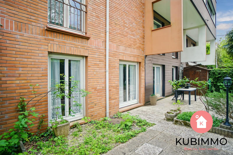 Appartement - 104 m² - 5 pièces